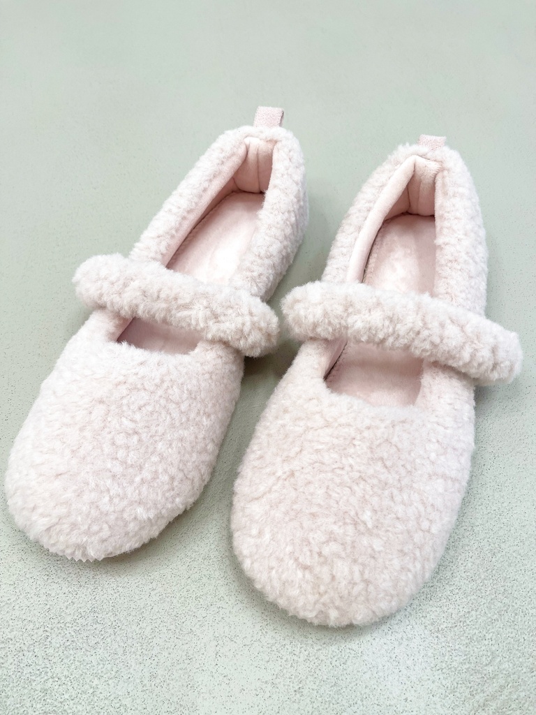 ARUELLE-Patrice-Slippers 4 