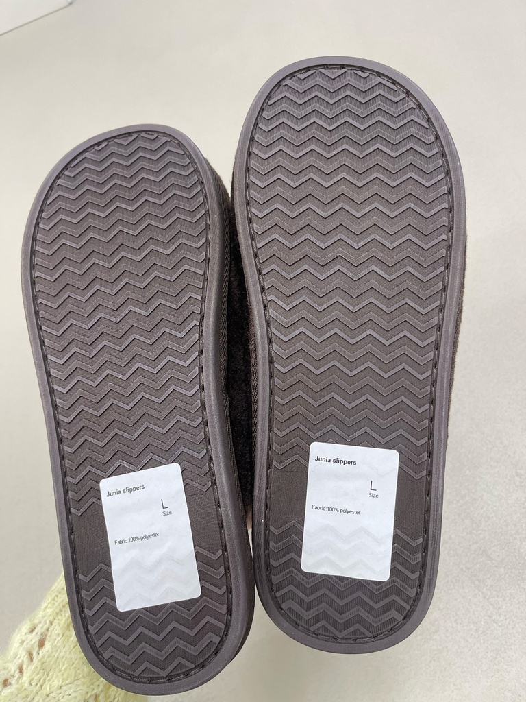Slippers - Junia slippers